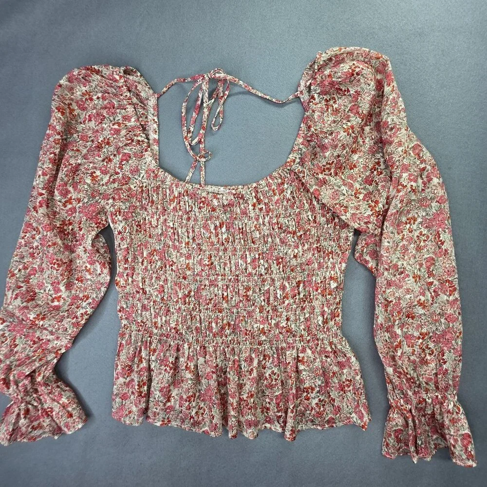 LucyParis Top Womens Medium Pink Floral Smocked Puff Sleeve Peplum Boho Festive